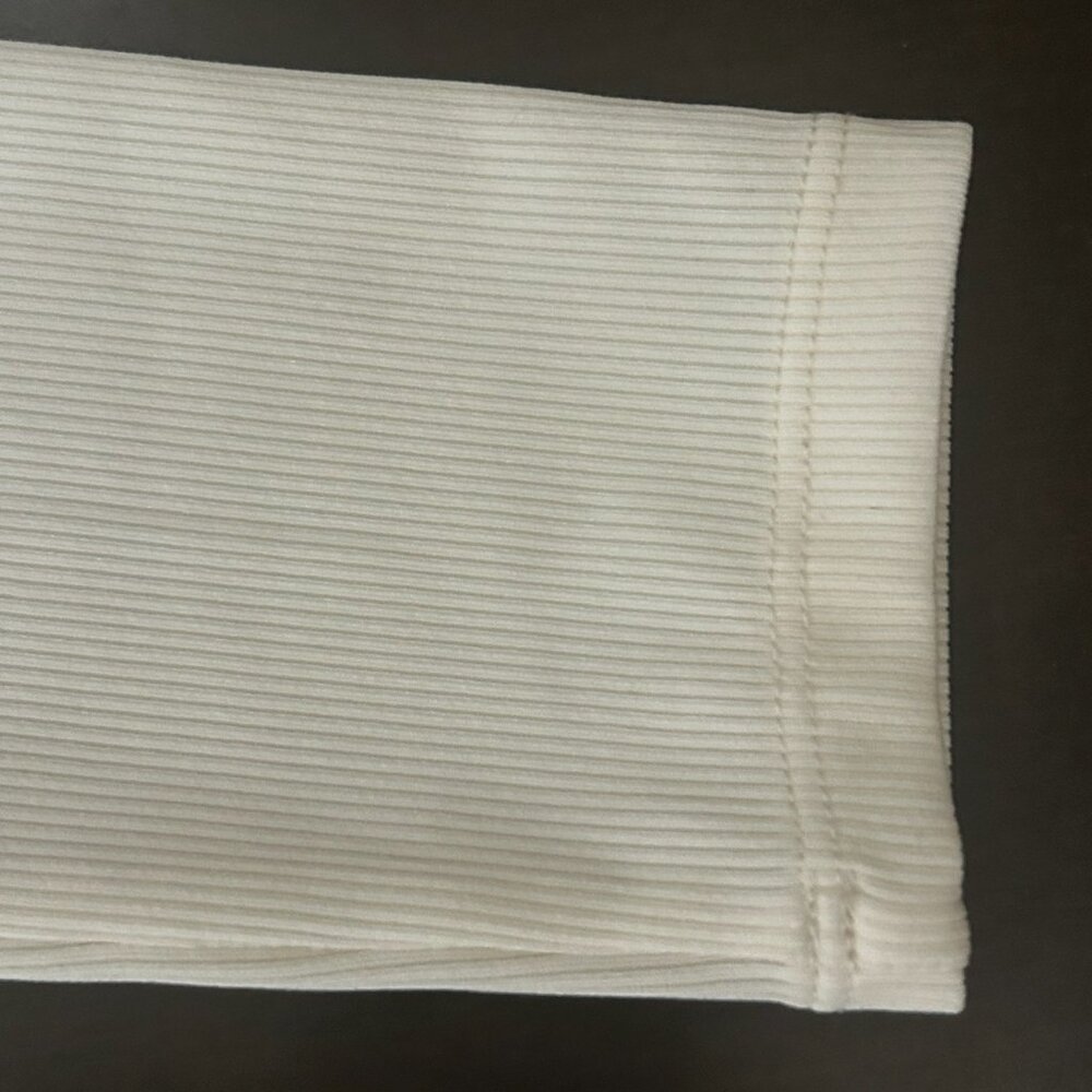 H&M Cream Ribbed Top size XS - Picture 6 of 9